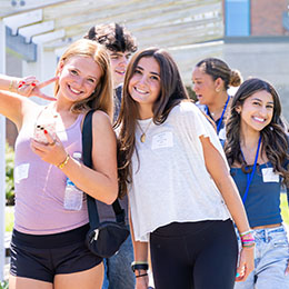 Students pose together at orientation