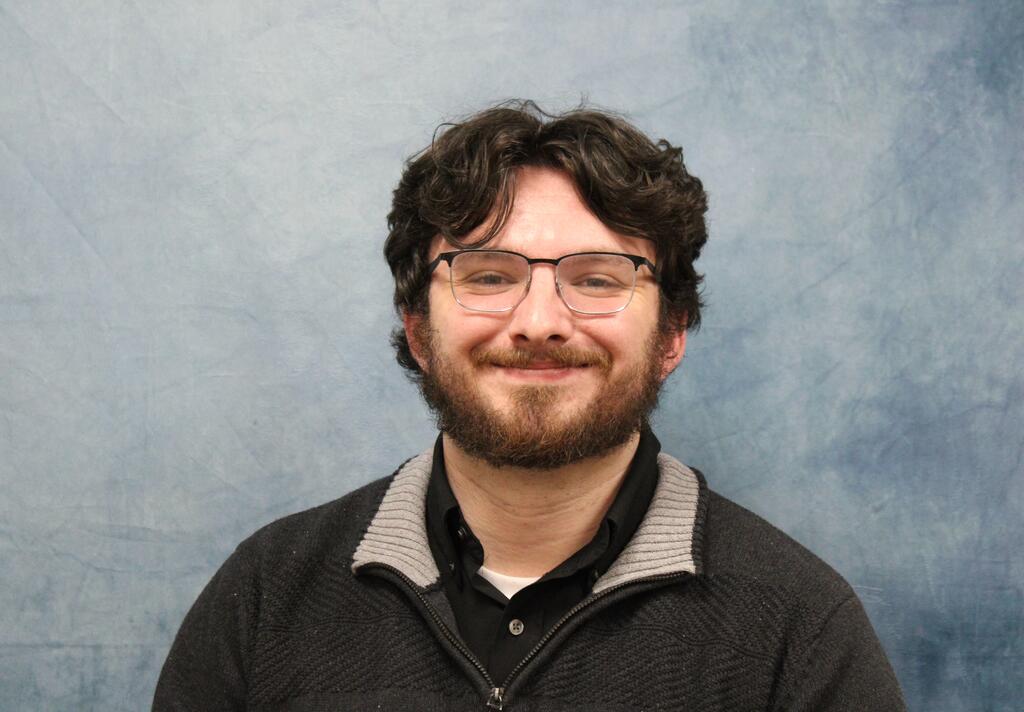 Headshot of Graduate Community Assistant Jimmy Vigar