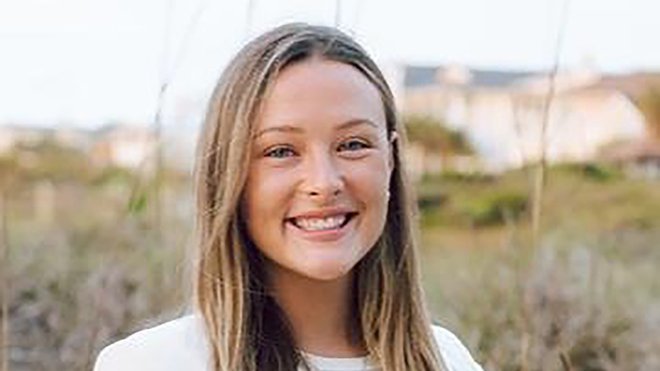 Julia Meskis is a legal extern at The Surfrider Foundation.