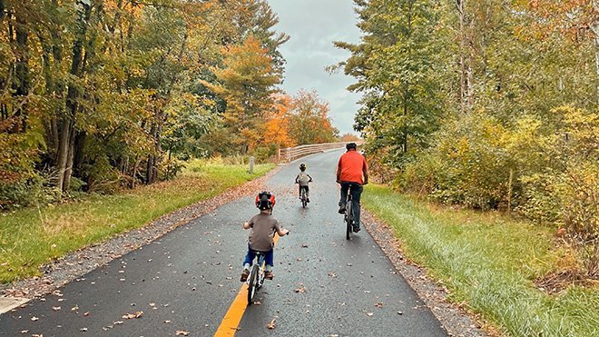 Matt Kearney and the Kearney kids ride bikes