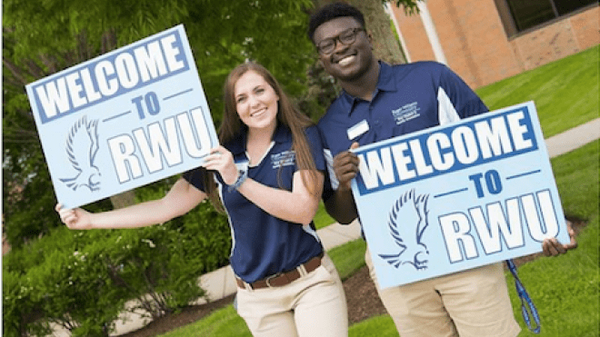 Orientation Advisors welcome new RWU students