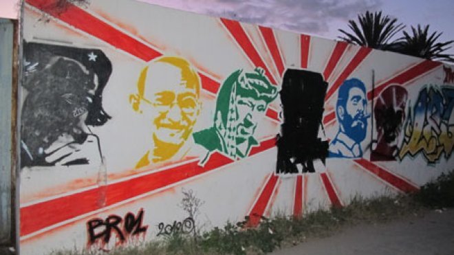 Revolutionary Art on the Streets of Tunisia | Roger Williams