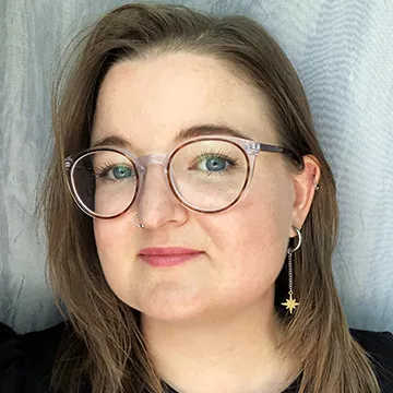 Headshot of Maya Stern