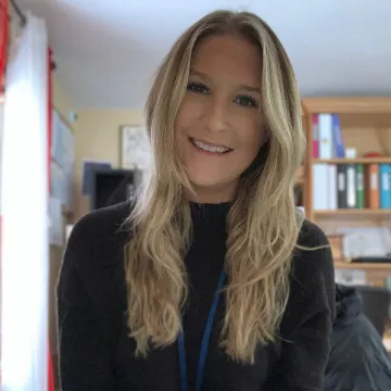 Headshot of student.