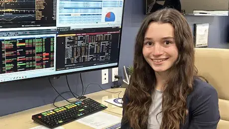 Senior Chelsea King applies real-world finance skills as part of the Center for Advanced Financial Education.