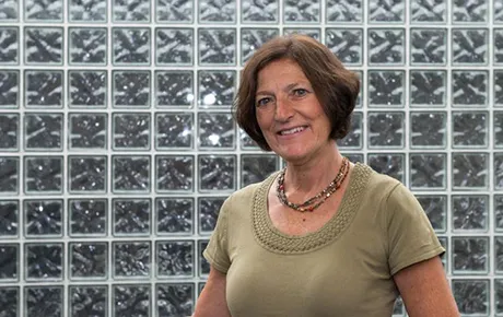 Portrait of a woman.