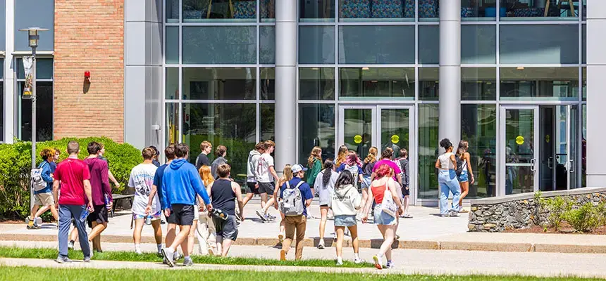 Students walk into Global Heritage Hall