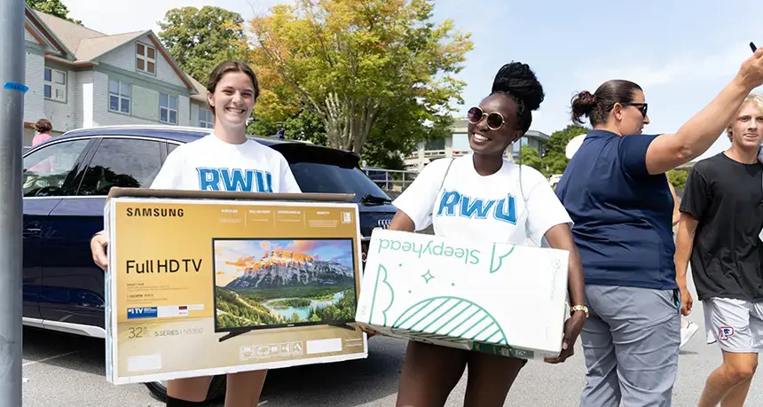 Students moving in