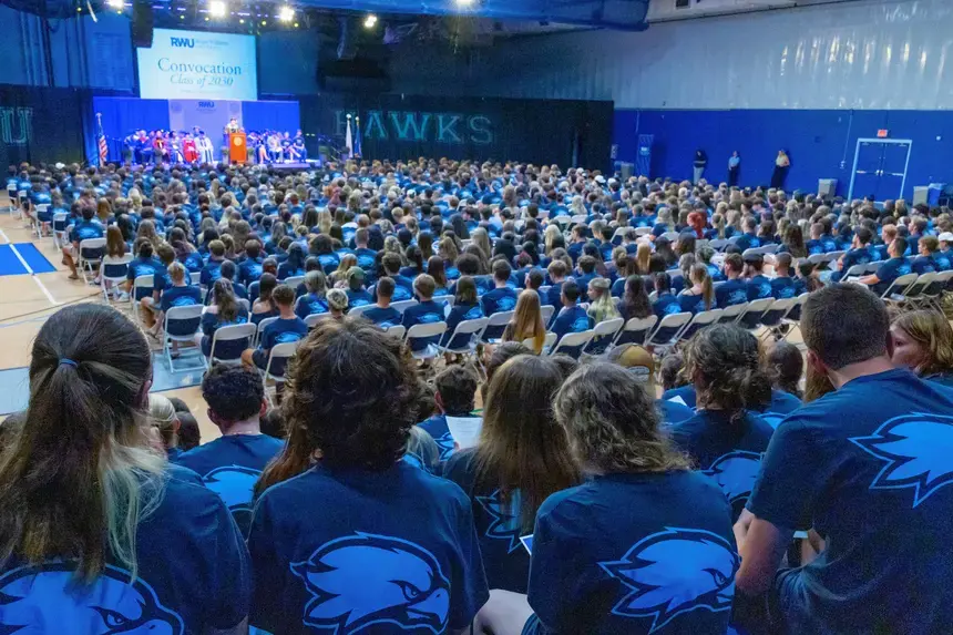 The Class of 2030 gathers in the Campus Recreation Center's Field House.