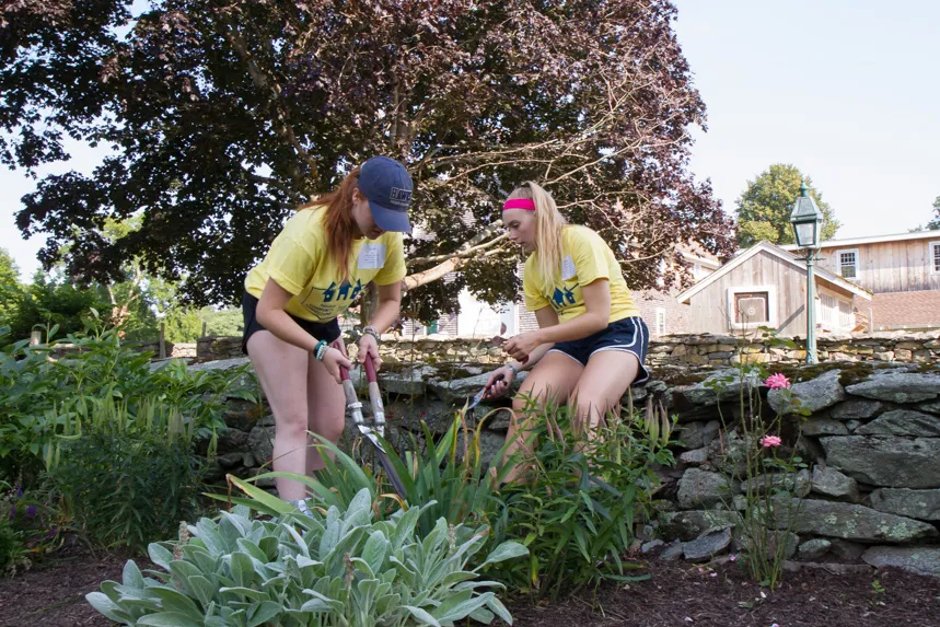 Students at farm