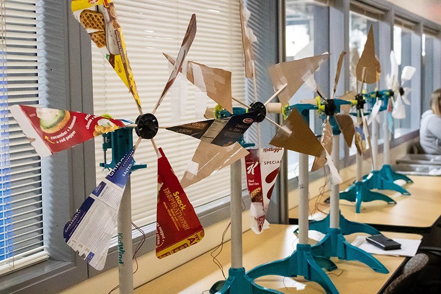 fourth-graders small scale wind turbines