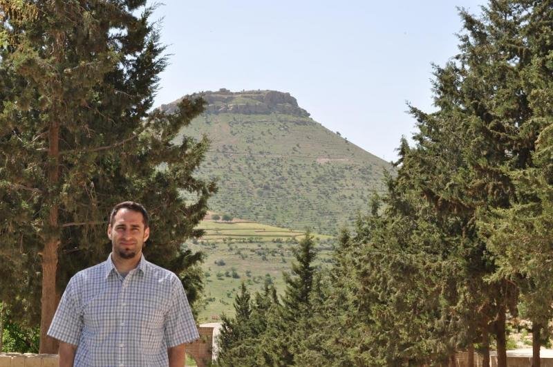 Sargon Donabed in front of landscape