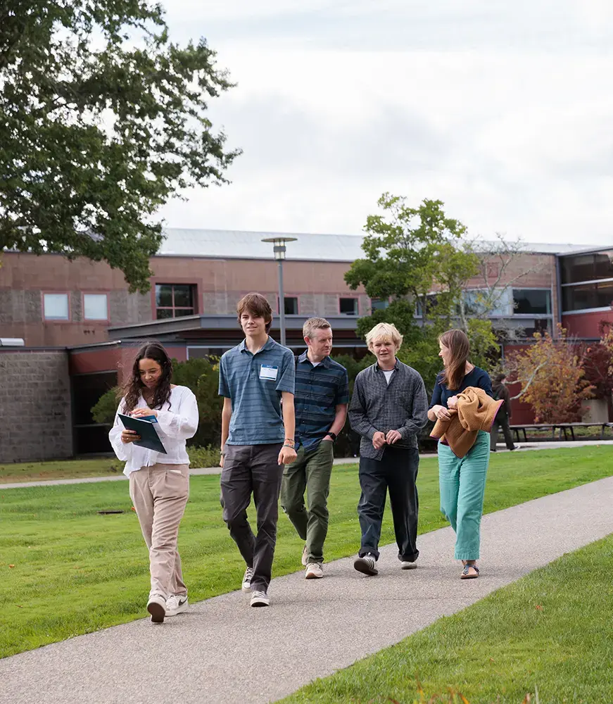 Students tour campus at fall open house